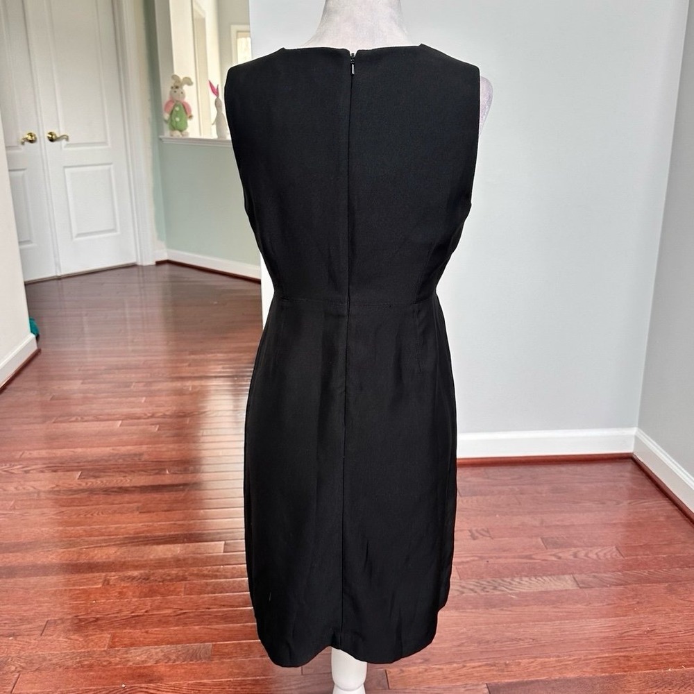 Luxury KARTA Black White Green Cocktail Embellished Daisy Studded Floral Dress - Picture 4 of 10
